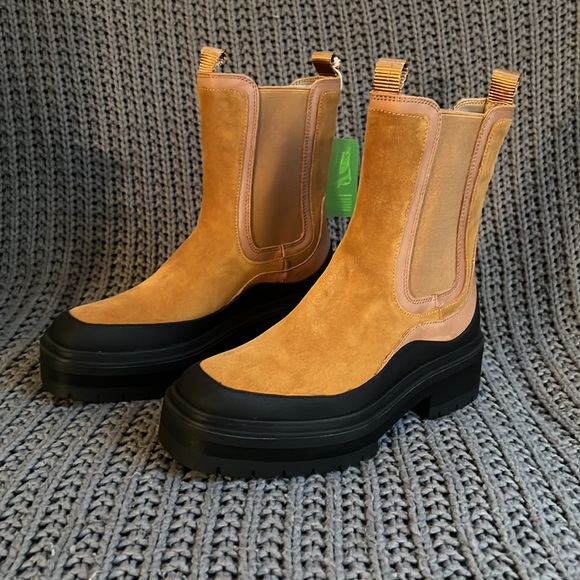 Sam Edelman Lulia Chelsea Suede boots - Picture 3 of 11